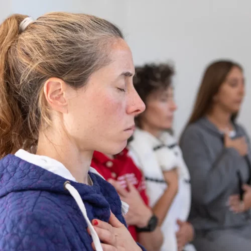 la thérapie cognitive basée sur la pleine conscience (MBCT) est une solution pour prévenir la dépression et l'anxiété.